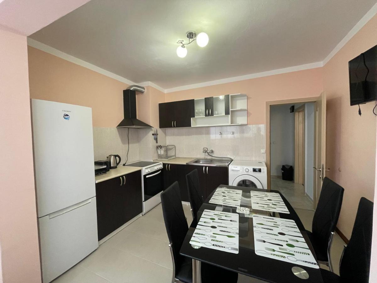 Apartament Emaia Daire Dövlen Dış mekan fotoğraf
